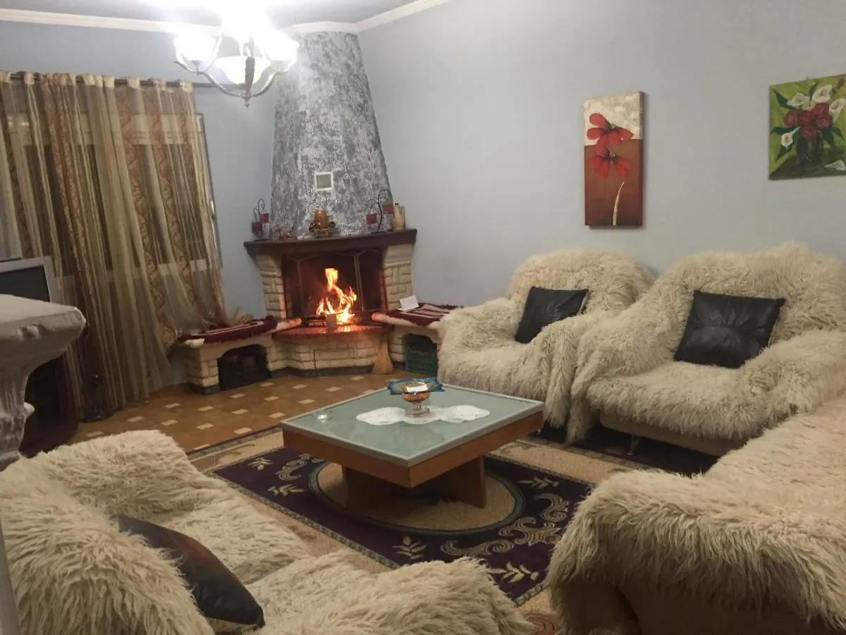 Vila Ridvani Korce Albanien