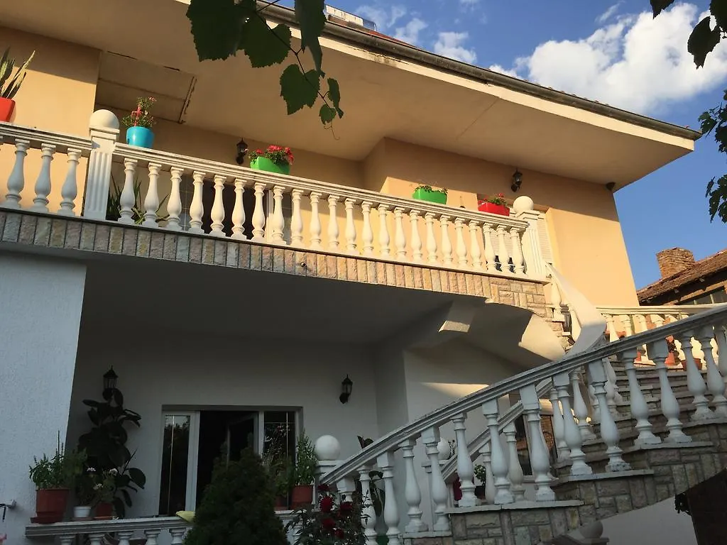 Vila Ridvani Korce Villa